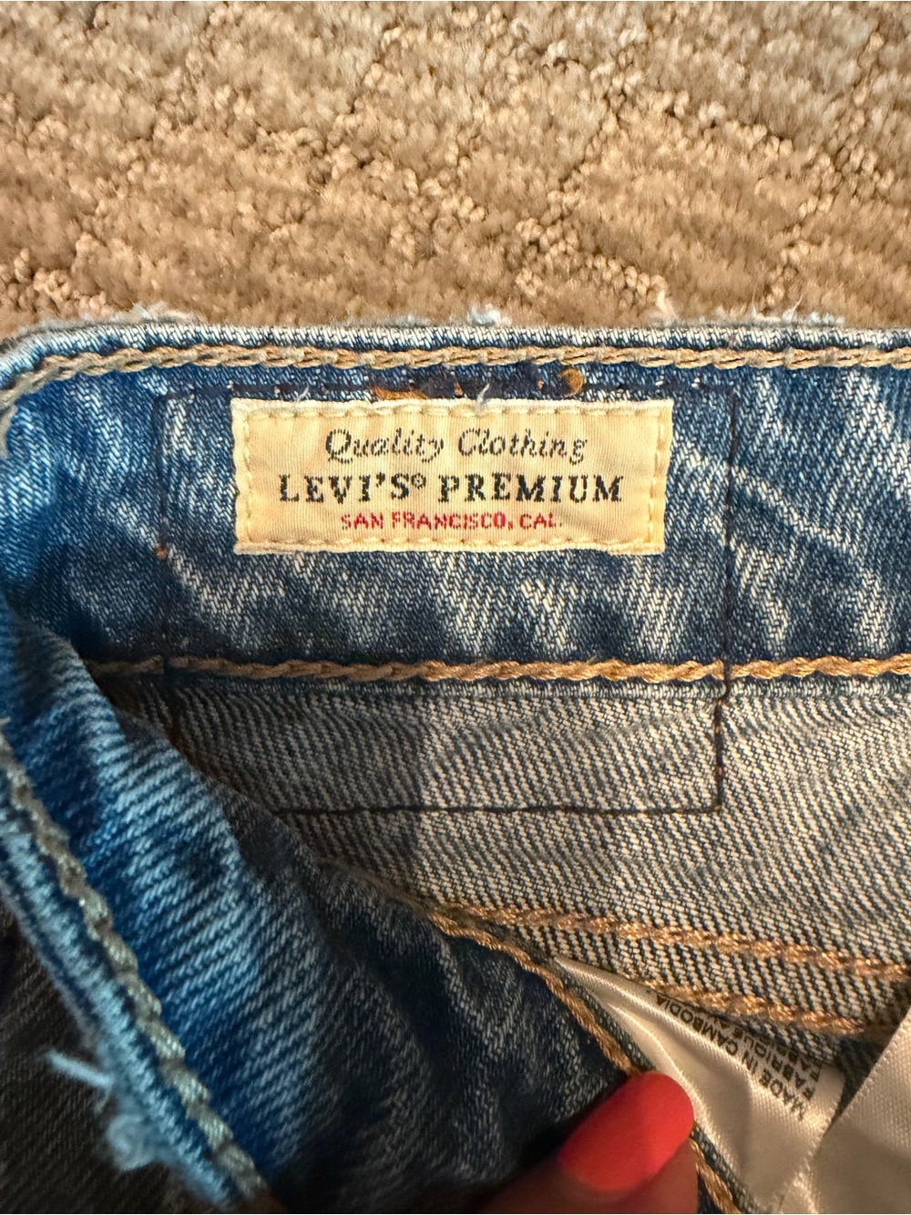 NWOT Levi’s Low Loose Wide Leg Distressed Sz 30 - Picture 4 of 4